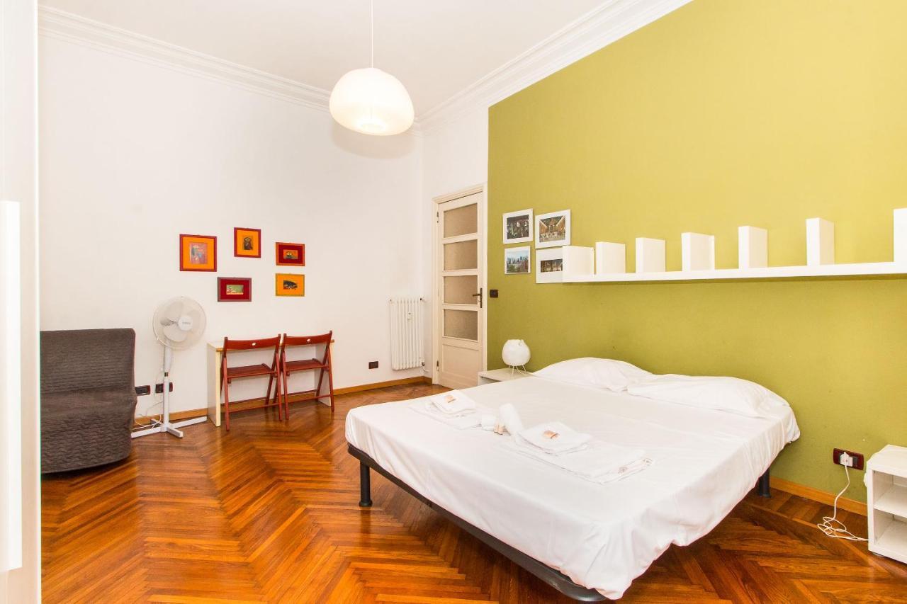 Apartamento Mercato Centrale Colorful Flat Turín Exterior foto