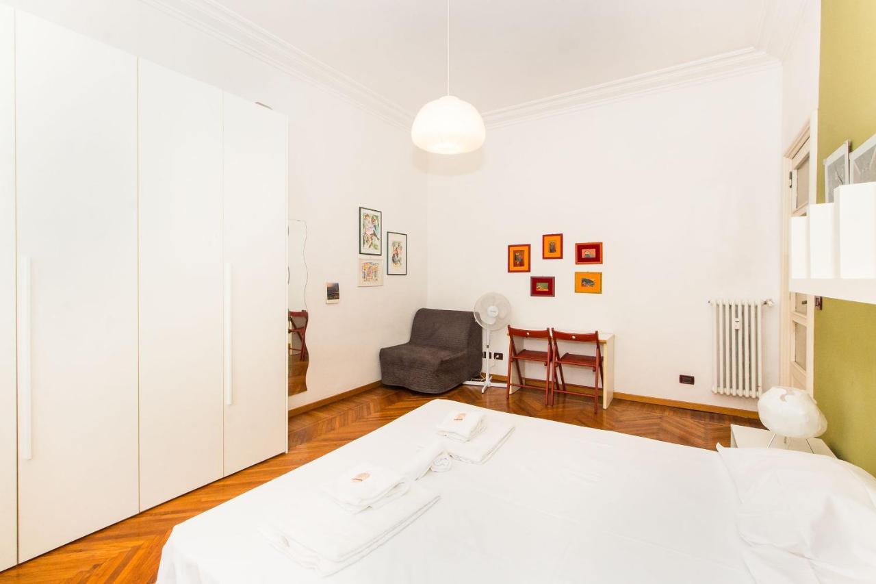 Apartamento Mercato Centrale Colorful Flat Turín Exterior foto